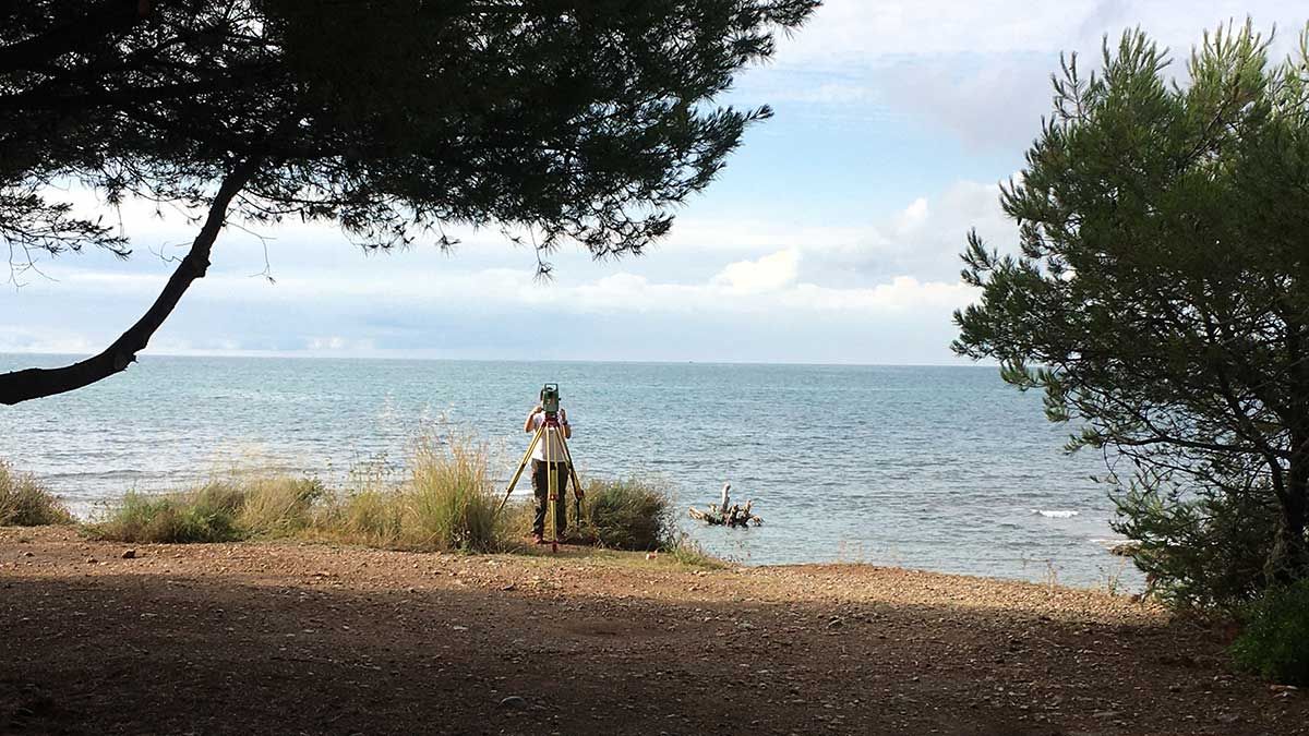 Servicios de topografía